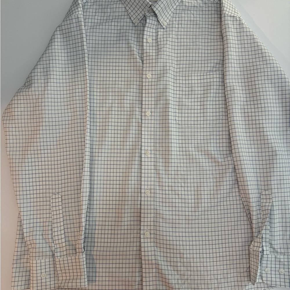 Roundtree & Yorke White Dress Shirt with Navy Windowpane Check